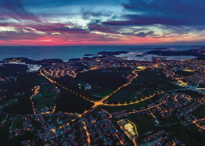 1 Bedroom Beautiful In Daire *