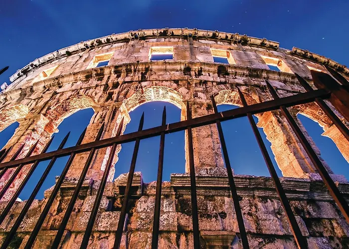 1 Bedroom Beautiful In *