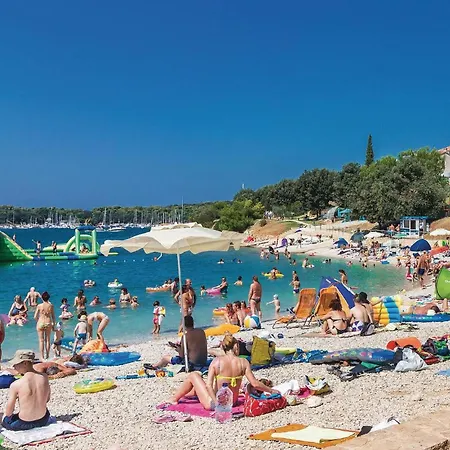 Apartament 1 Bedroom Beautiful In