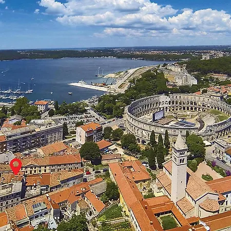 1 Bedroom Beautiful In *