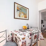 아파트 1 Bedroom Beautiful In